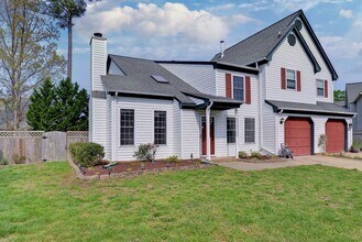 329 Ferguson Bend in Yorktown, VA - Building Photo - Building Photo