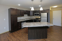 Stonefield Townhomes in Bismarck, ND - Foto de edificio - Interior Photo