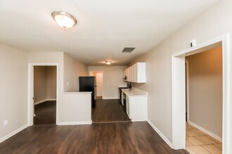 730 Parker St in Villa Rica, GA - Building Photo - Building Photo