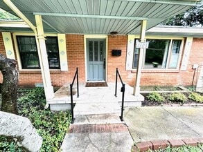 1103 L Ave in Plano, TX - Building Photo - Building Photo