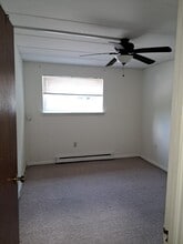 400 Glendale Rd, Unit F23 in Havertown, PA - Building Photo - Building Photo