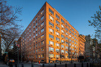 110 Horatio St in New York, NY - Foto de edificio - Building Photo