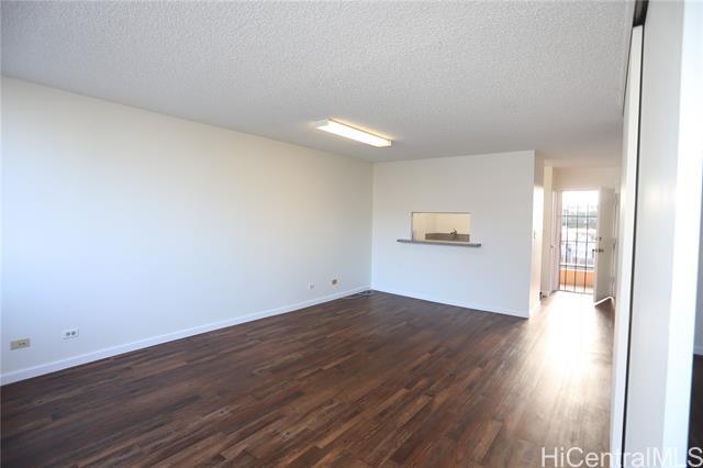 property at 1121 Ala Napunani St