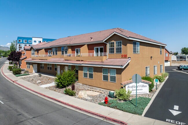Redfield Villas Apartments in Reno, NV - Building Photo - Primary Photo