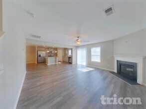 214 Pilcher Dr in Powdersville, SC - Building Photo - Building Photo