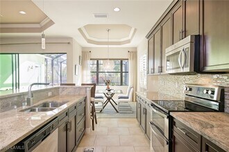 1630 Serrano Cir in Naples, FL - Building Photo - Building Photo
