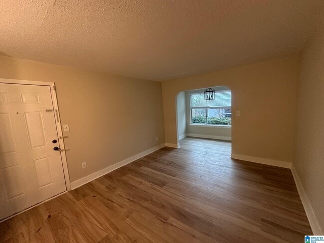 412 Skyview Dr in Birmingham, AL - Building Photo - Building Photo