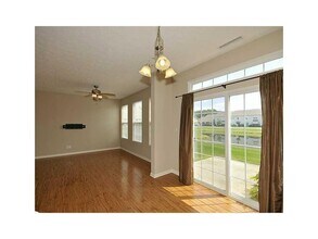 10931 Lemongrass Dr in Zionsville, IN - Building Photo - Building Photo
