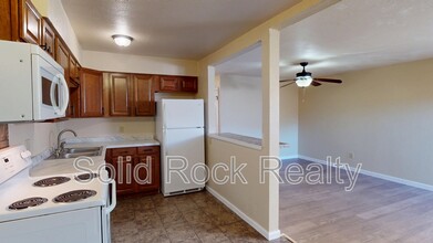 3014 Mallard Dr in Colorado Springs, CO - Building Photo - Building Photo