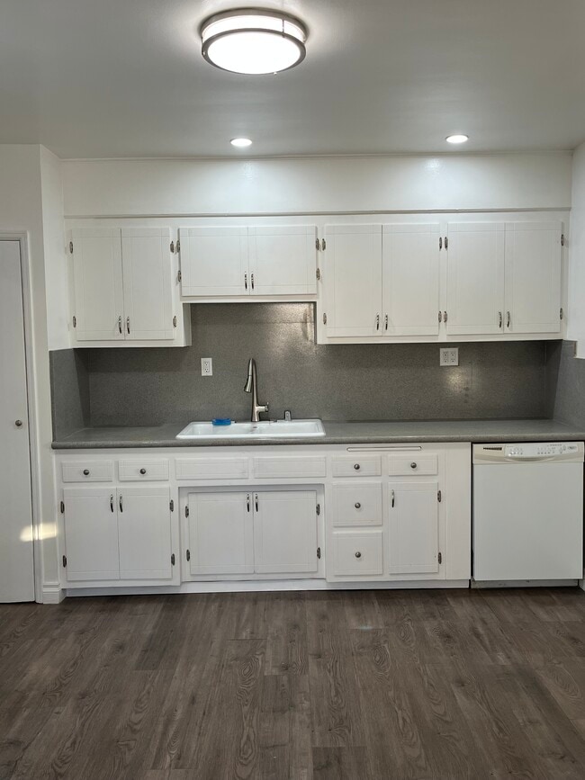 1609 Denning Ave in Duarte, CA - Foto de edificio - Building Photo