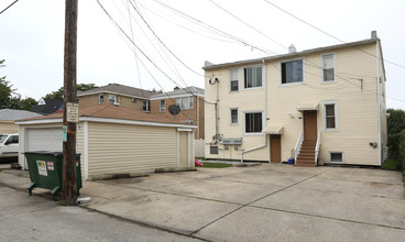 2815 S Austin Blvd in Cicero, IL - Building Photo - Building Photo