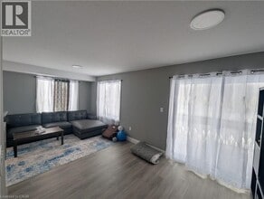 2 Romeo St N in Stratford, ON - Building Photo - Building Photo