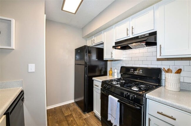 670 Thornton Rd in Lithia Springs, GA - Building Photo - Building Photo