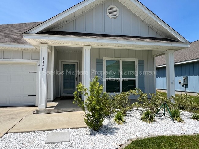 4098 Blaney Ln in Milton, FL - Building Photo - Building Photo