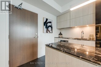 20-920 Richardson St in Toronto, ON - Building Photo - Building Photo