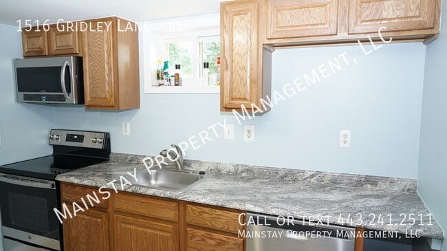 1516 Gridley Ln in Silver Spring, MD - Building Photo - Building Photo