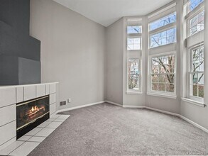 153 N Georgetown Sq in Royal Oak, MI - Foto de edificio - Building Photo