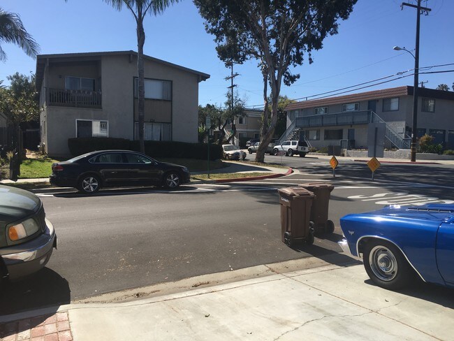 34001 Copper Lantern St in Dana Point, CA - Foto de edificio - Building Photo