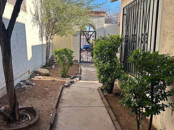 2825 W Medlar Pl in Tucson, AZ - Building Photo - Building Photo