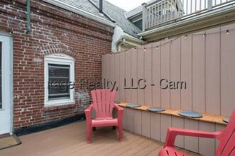 20 Fellsway W, Unit 2 in Somerville, MA - Building Photo - Building Photo