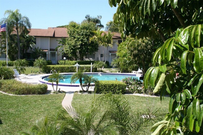 property at 180 Cypress Way E