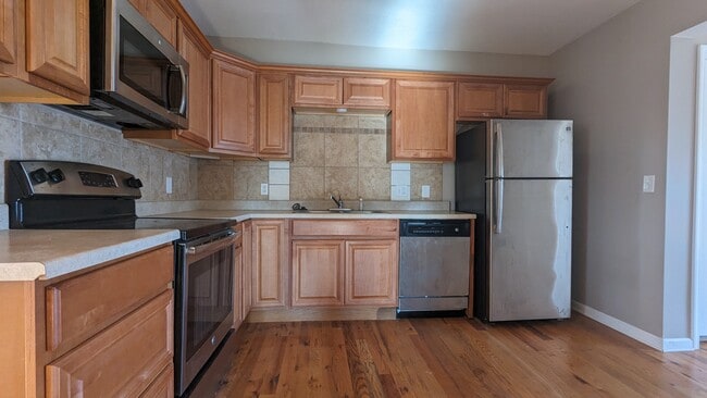 3950 Walnut St, Unit 2N