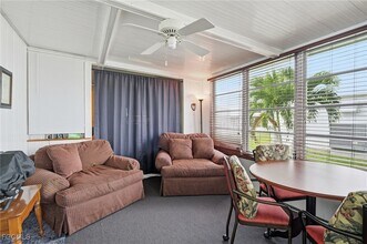 24 Cheyenne Trail in Naples, FL - Building Photo - Building Photo