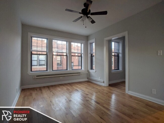 4409 N Wolcott Ave, Unit A3