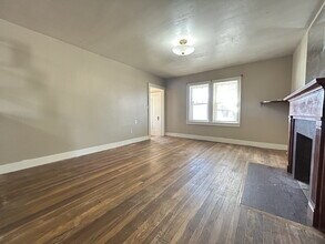 1906 24th St in Lubbock, TX - Building Photo - Building Photo