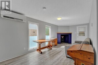 31 Empire Crescent in Courtice, ON - Building Photo - Building Photo