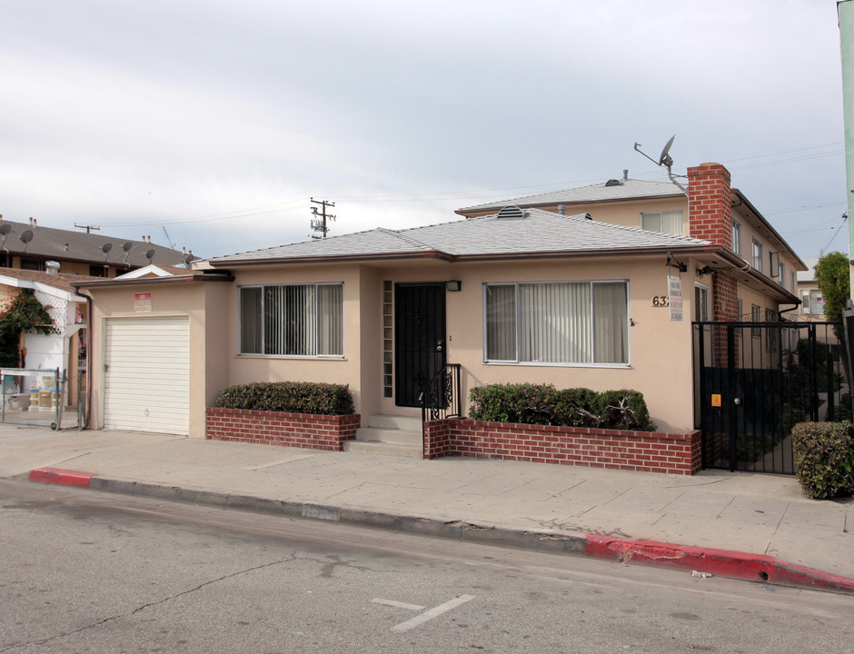 6321 Templeton St in Huntington Park, CA - Building Photo