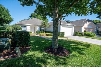 3559 Capland Ave in Clermont, FL - Foto de edificio - Building Photo