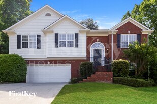 4425 Red Rock Point in Suwanee, GA - Building Photo