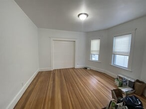 44 Temple St, Unit 3 in Somerville, MA - Building Photo - Building Photo