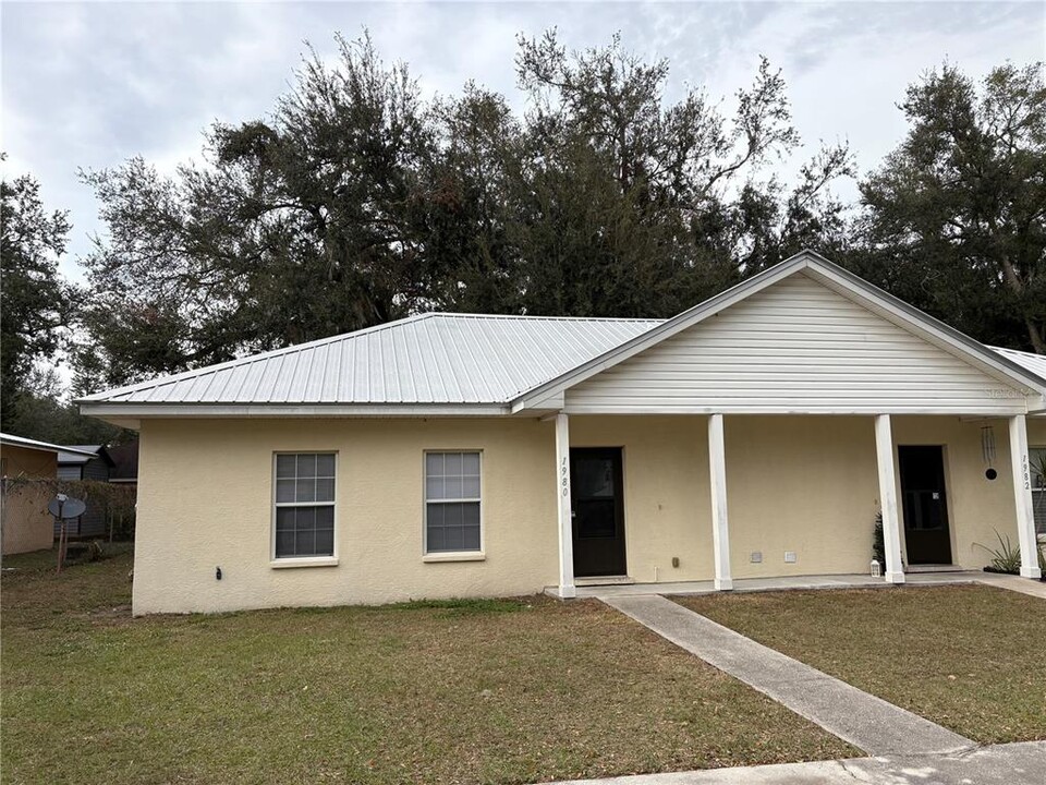 1980 E Boulevard St in Bartow, FL - Building Photo