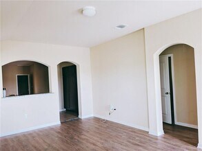 1802 Arborside Dr in Austin, TX - Building Photo - Building Photo