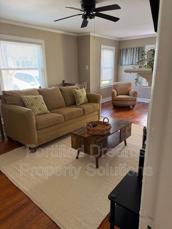 2203 Maywood St in Greensboro, NC - Building Photo - Building Photo