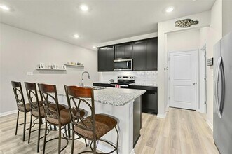 1850 Settlers Glen Dr in Round Rock, TX - Building Photo - Building Photo