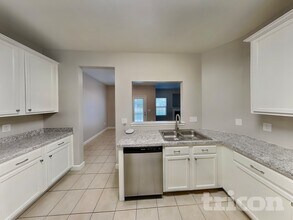 8322 Knapp Ct in Locust, NC - Foto de edificio - Building Photo