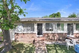 2749 Fairfield St in Sacramento, CA - Building Photo - Building Photo