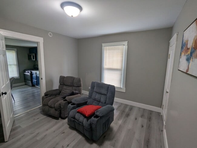 522 W Harrison Ave in Clarksville, IN - Building Photo - Building Photo