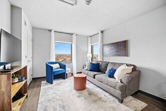 600 E 5th St in Des Moines, IA - Building Photo - Building Photo