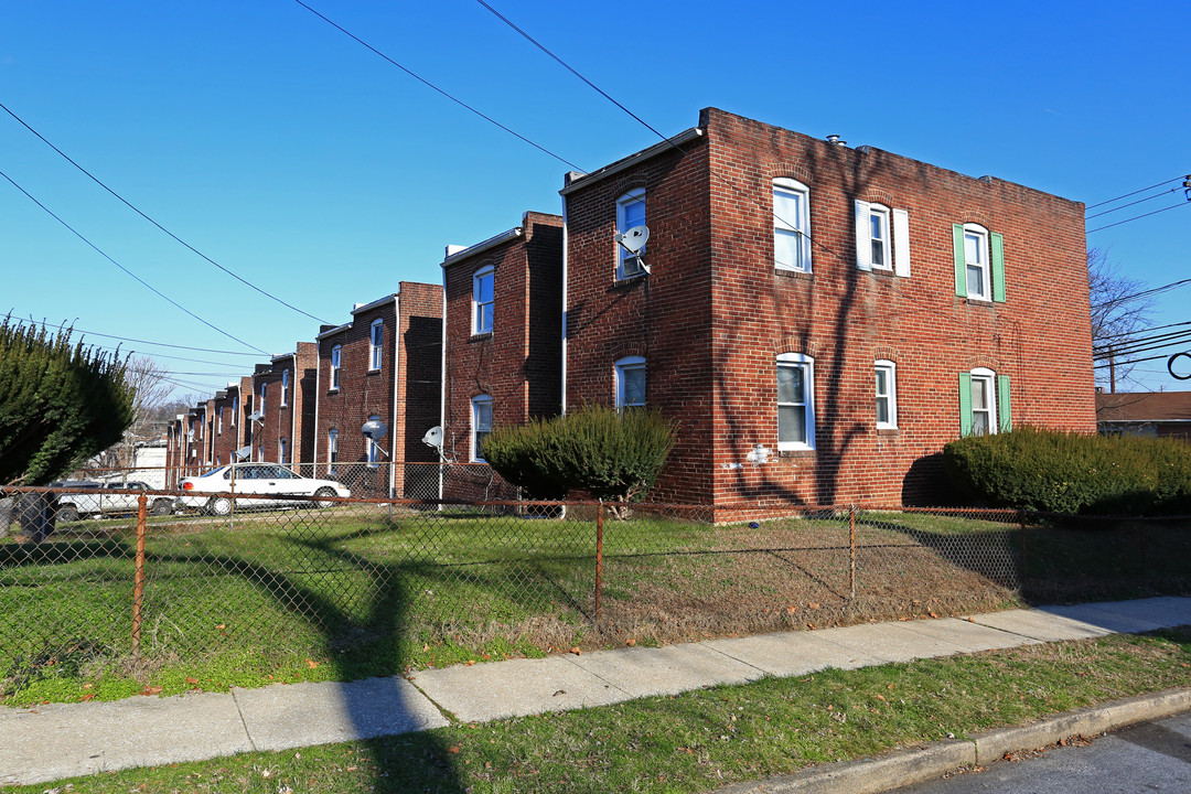 Baybrook Park Apartments in Baltimore, MD - Building Photo