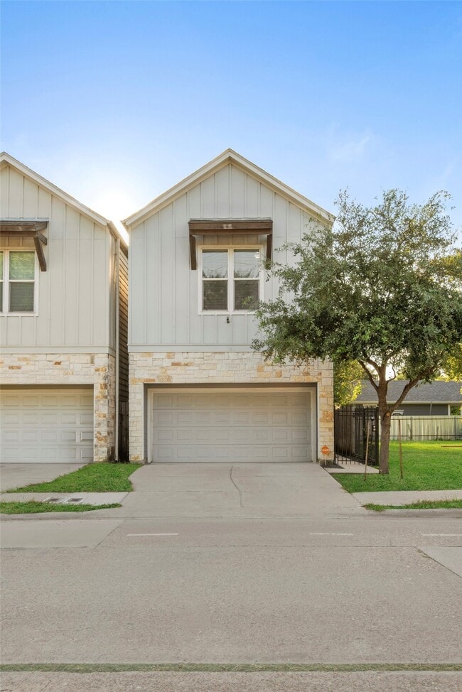 property at 2709 Hardy St