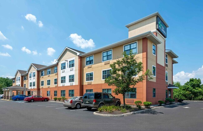 Furnished Studio-Philadelphia - Cherry Hill in Cherry Hill, NJ - Foto de edificio - Building Photo