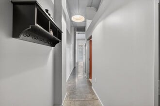 1136 Washington Ave in St. Louis, MO - Building Photo - Building Photo