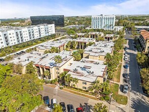 5304 W Kennedy Blvd in Tampa, FL - Building Photo - Building Photo