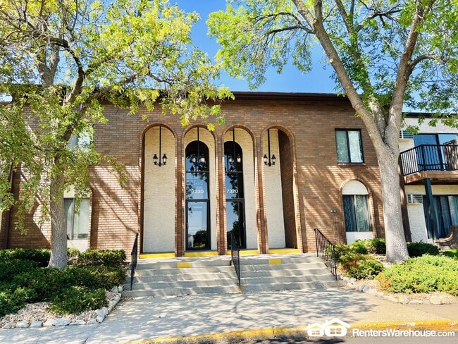 7330 York Ave S in Minneapolis, MN - Building Photo - Building Photo