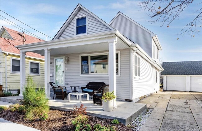 property at 96 Coronado St