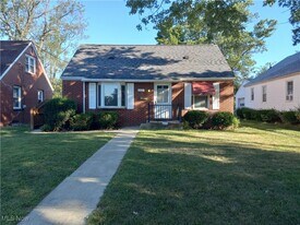 1539 27th St NW in Canton, OH - Building Photo